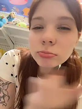 Freaky__Nikki - lower my panties and bend over