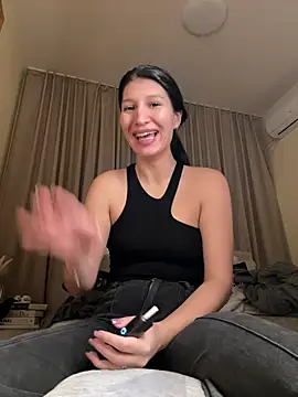 RussianGirls_ - SHOW PUSSY WHILE NO ONE SEES