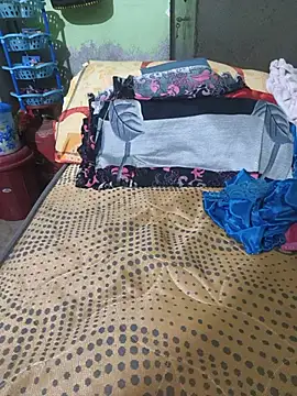 Tamilselviroja- - ass oil massage