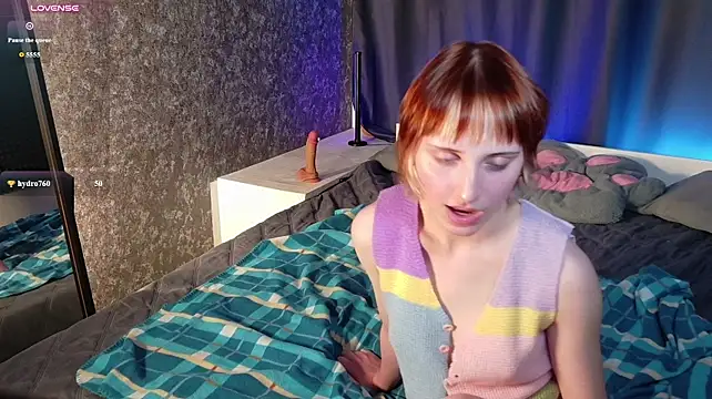Nami_Ri - eye contact