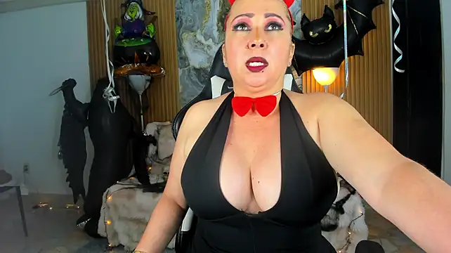 Danna_topless - Bounce and rub boobs🎃