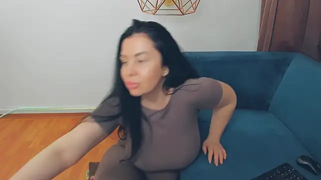 BrilliantGirll - 🤩🤩Investing in Beauty 🤩🤩