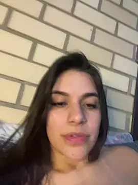 Nandahotcasada - Peitos pra fora