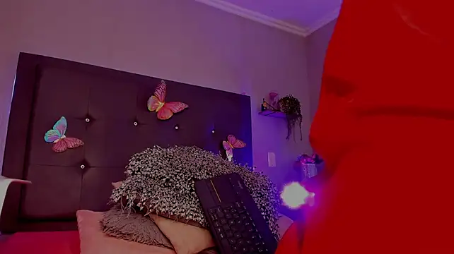 Emma_lye - 🍑full naked + twerk 🔥🍑