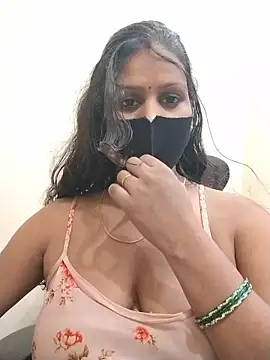Hotyrani07 - Ass hole show
