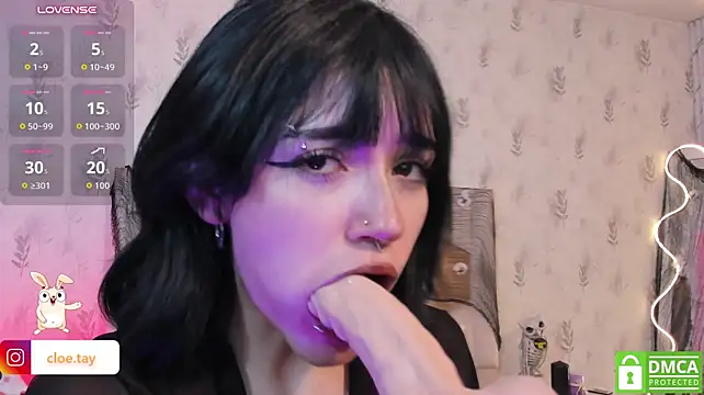 Cloee_tay1 - RIDE TORSO SHOWING ASS