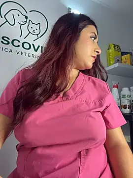 Nahomy_benet - tie me to the table and give me a spank