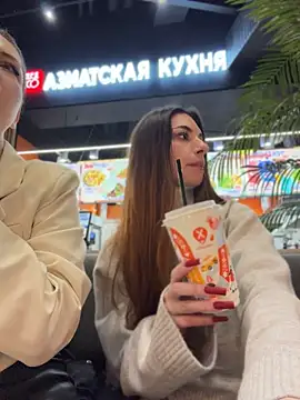 AmelieCrystal - let her touch my titties >_<