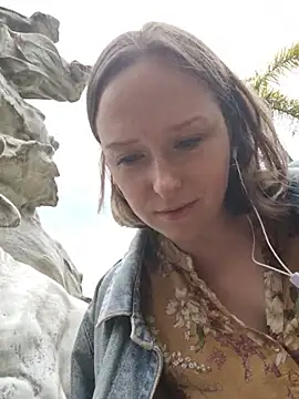 Public_Katrisha - Flash my ass