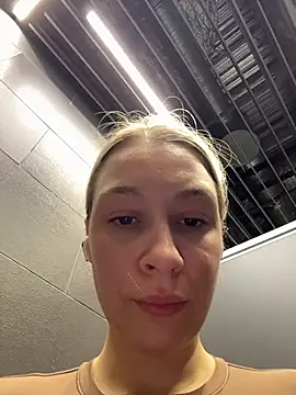 SashaCatt - Masturbation+pinching nipples 🍒
