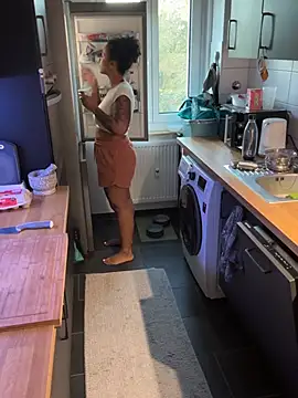 SweetPetiteNoir - Cum Countdown 10-1 + Show boobs 😈