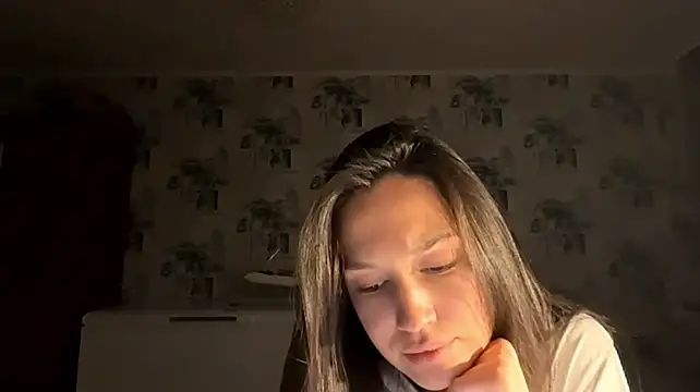 MarinaTuray - FLASH MY HARD NIPPLE