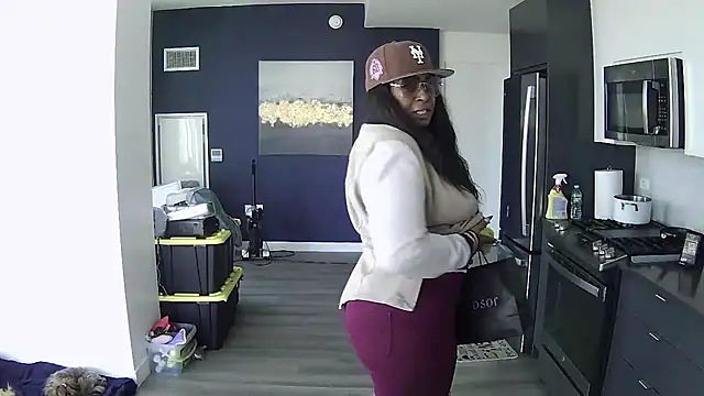 MSweetLindaParks - Ass Play with finger