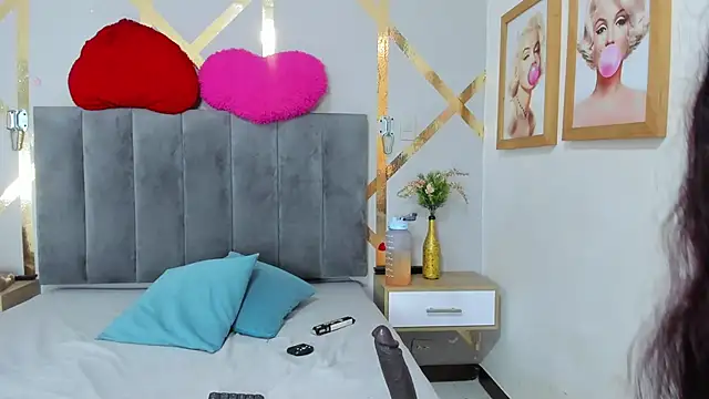 Caroliine_Torres - Fingers in the pussy