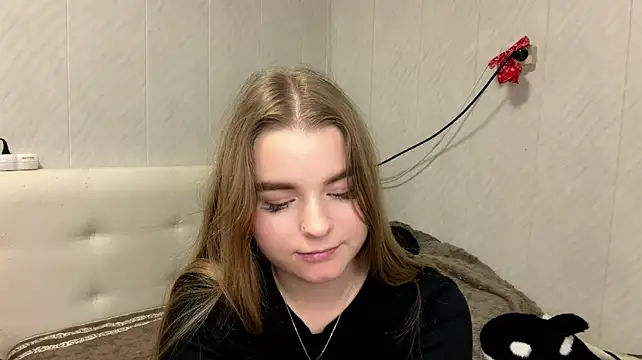LiviaSmelser - Sexy air kisses only for you!