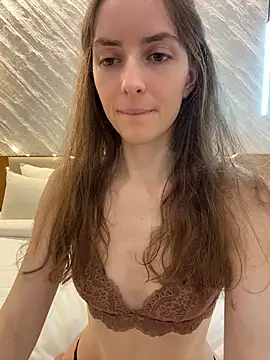 EmilyLinden - Top OFF