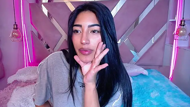 Luisamorety - ANAL BIG DILDO
