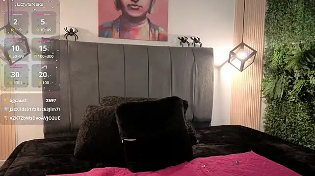 Jullzz__ - Twerking * oil ass🔥