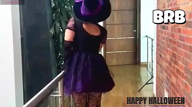 Mrs_edha - delicious and sexy blowjob close to the