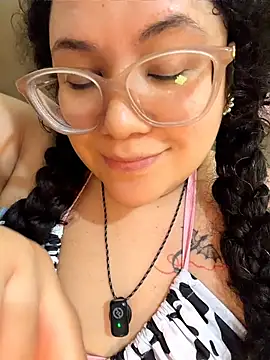 CurlyMilf_Vannexxxa - 6 min pussy