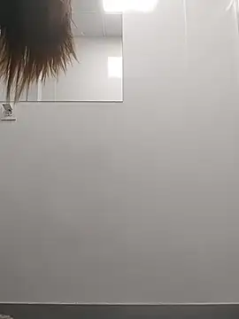 Milfa_nimfomana - 2 finger in pussy