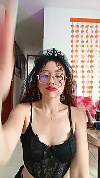 DanaaCollins - Show Full Oil 🥵