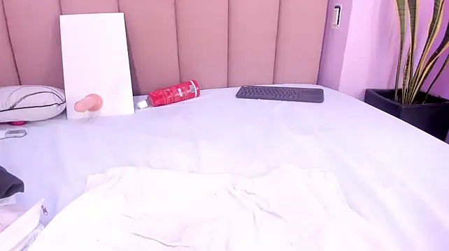 Camila_scoth