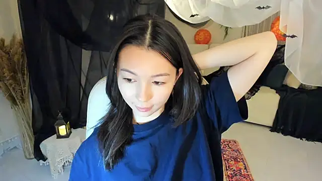 AgnieszkaBanana - Every 100 tokens Unfasten the hooks