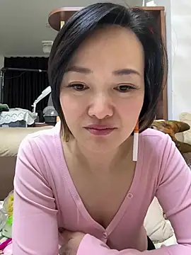 Lulu6652 - 乳夹振乳头2分钟