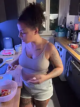 SweetPetiteNoir - Cum Countdown 10-1 + Show boobs 😈