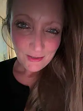 HoneyBluex - 💦 sneaky buzzes LT 3 videos to PM 💦