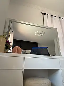 Lia_ass_ - SPANK THAT ASSSS🍑😋