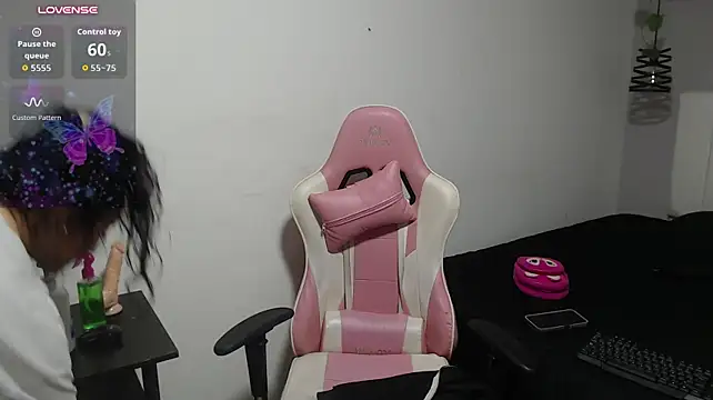 Jessica_Dove