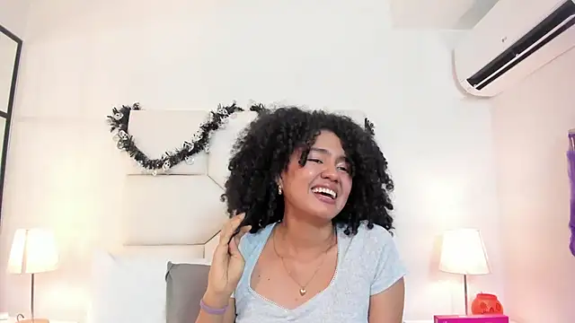Kiraspell - Dance naked spanking mya ss
