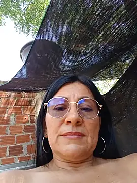 Maturexxxnaughty - A lollipop in my ass, and I suck on it.