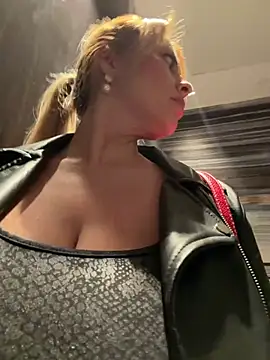 Jordynjace - Masturbation, naked in the car