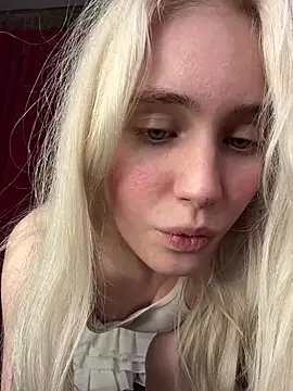 LovelyMiu - lower my panties to the knees+masturbate