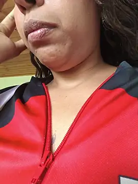 Ivon_C - NAKED IN THE OFFICE