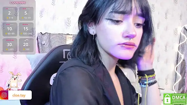 Cloee_tay1 - RIDE TORSO SHOWING ASS