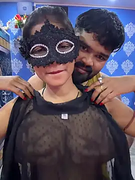 ADV_AYESHA - Public showing boobsss