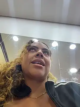 Chloe_Leaozinho - Me controle no shopping