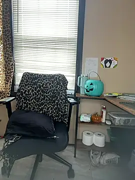 Tillymarie - hook in ass, tie titties, oil,& ball gag