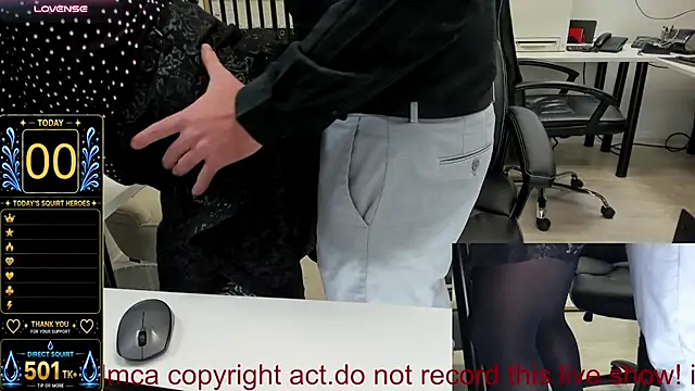 Squirt_milf_viktoria - CLIP ON NIPLESS