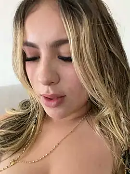 Cloee_Rainbow1 - Delicious blowjob + eye contact 🥵👅🍆