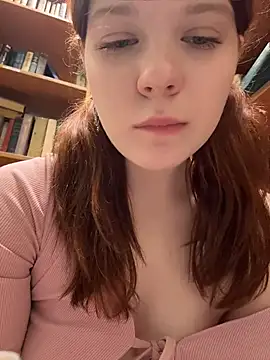 Freaky__Nikki - grind my naked pussy lips with finger