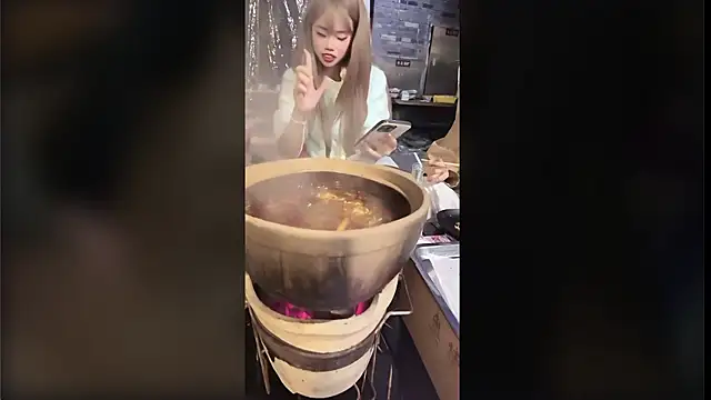 CSC-77 - 小团舞走起，别光顾着吃