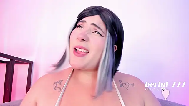 AmberiniHoffman - suck my nipples