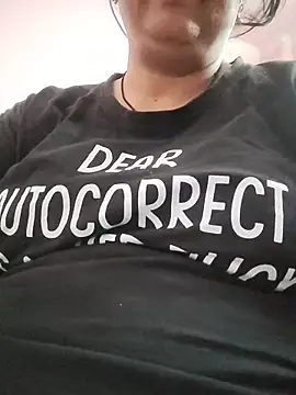 Hot_Aunty_44 - Boobs