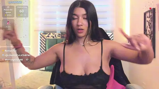 Aurora_Blazee - show tits