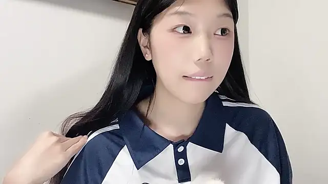 Lulu721xx - 你说你的猫很想璐璐 那他的主人呢